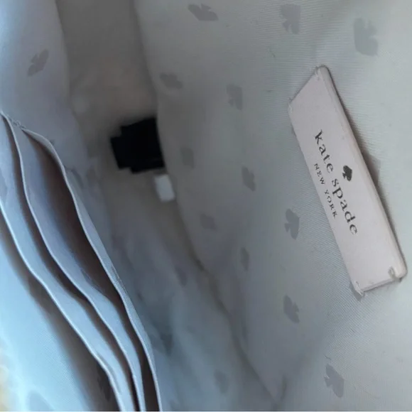 Kate Spade Cream Quilted Heart Crossbody Bag - Picture 5 of 7